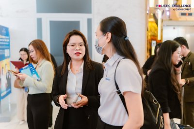 Ảnh HOLISTIC EXCELLENCE by Careerviet