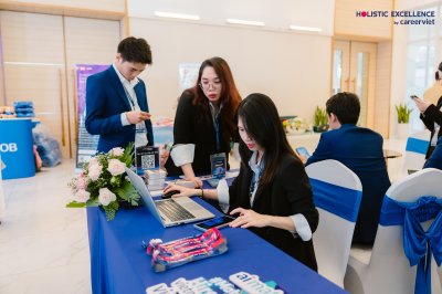 Ảnh HOLISTIC EXCELLENCE by Careerviet