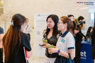 Ảnh HOLISTIC EXCELLENCE by Careerviet