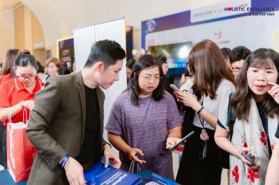 Ảnh HOLISTIC EXCELLENCE by Careerviet
